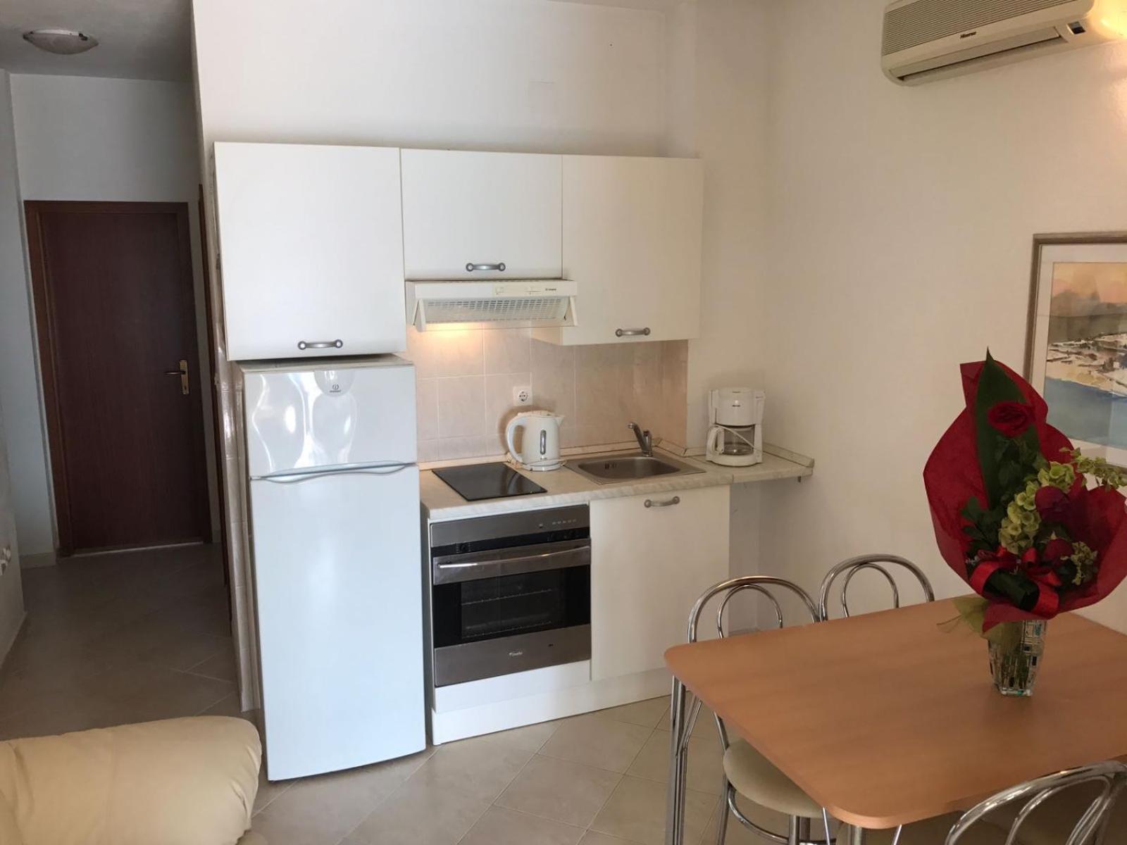 Apartments Villa Marija Seget Vranjica Eksteriør bilde